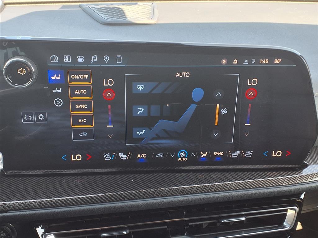 new 2026 Chevrolet Traverse car, priced at $55,468