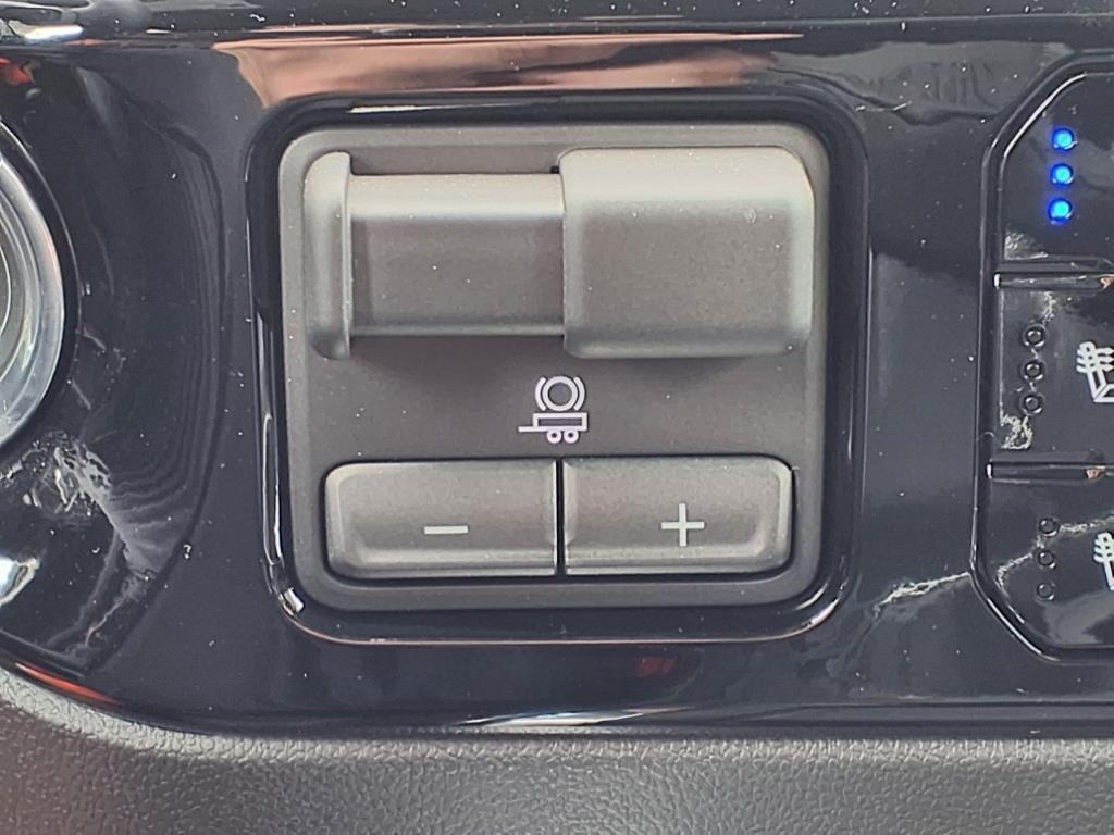 new 2025 Chevrolet Silverado 2500 car, priced at $71,861