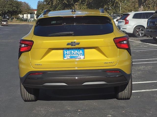 new 2025 Chevrolet Trax car, priced at $25,497