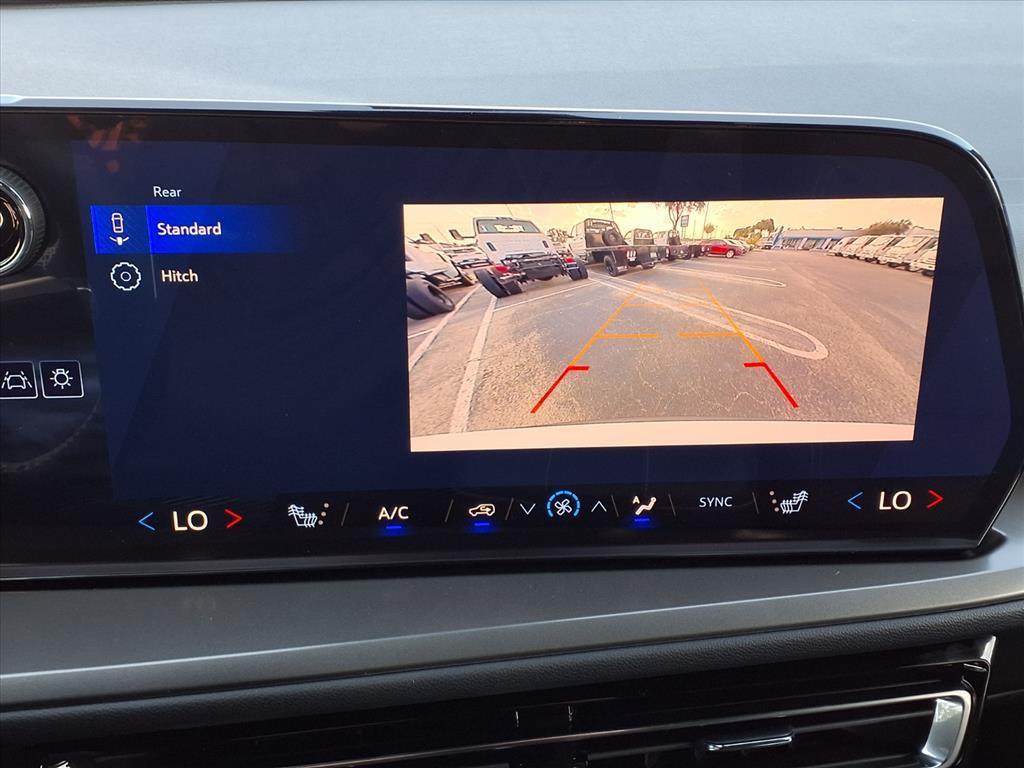 new 2026 Chevrolet Traverse car, priced at $39,675