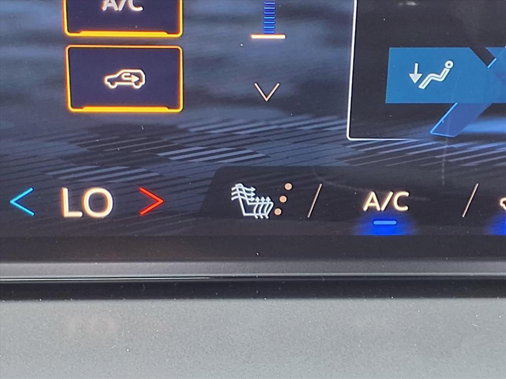 new 2026 Chevrolet Traverse car, priced at $39,675