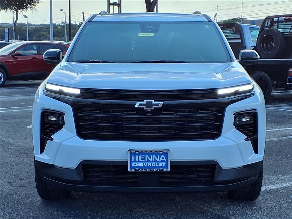 new 2026 Chevrolet Traverse car, priced at $39,675