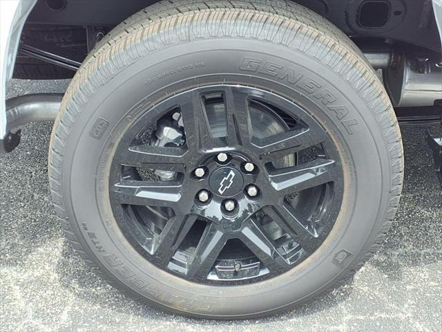 new 2025 Chevrolet Silverado 1500 car, priced at $42,045