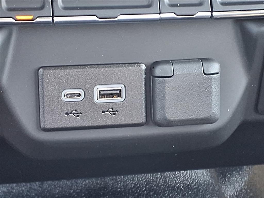 new 2026 Chevrolet Silverado 1500 car, priced at $40,794