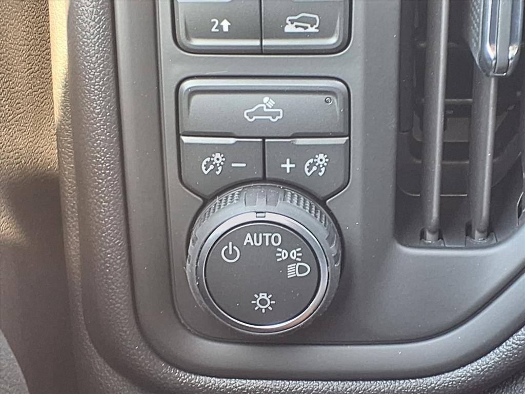 new 2026 Chevrolet Silverado 1500 car, priced at $40,794