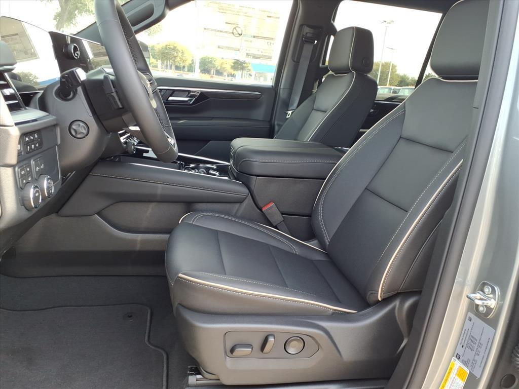 new 2025 Chevrolet Tahoe car, priced at $74,385