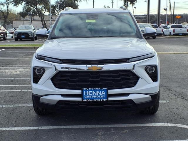 new 2025 Chevrolet TrailBlazer car, priced at $28,114