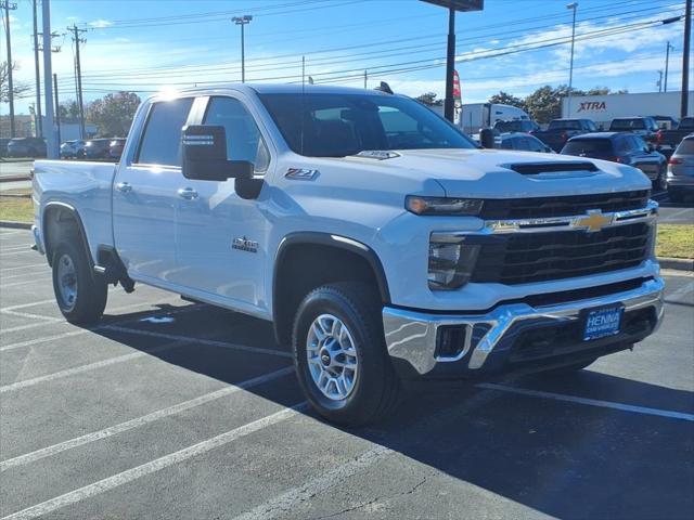 used 2024 Chevrolet Silverado 2500 car, priced at $50,995