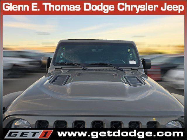 used 2021 Jeep Gladiator car, priced at $31,294