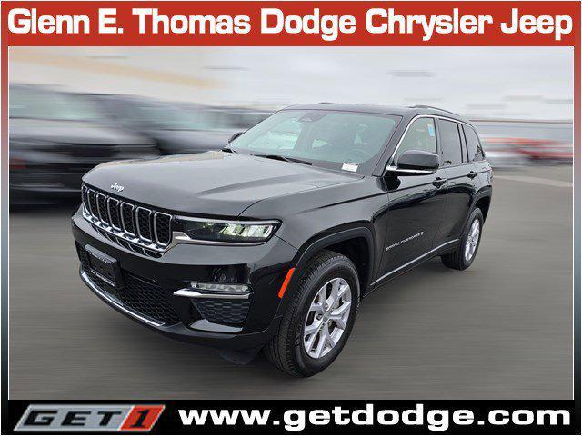 used 2022 Jeep Grand Cherokee car, priced at $33,989