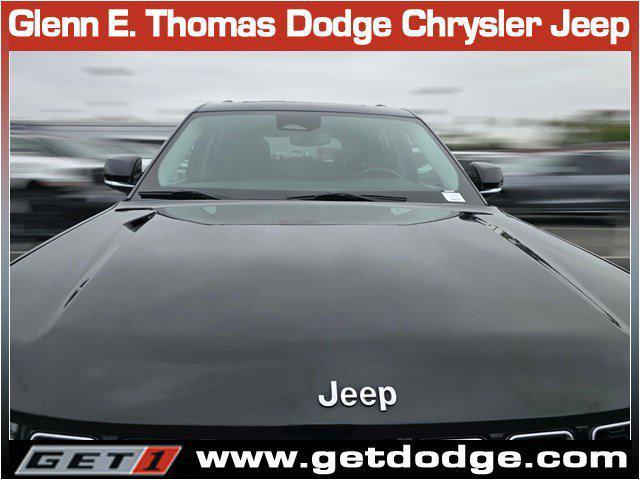 used 2022 Jeep Grand Cherokee car, priced at $33,989