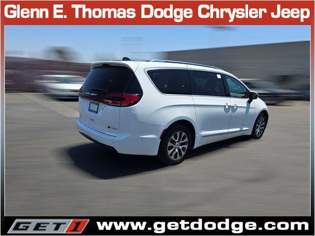 new 2025 Chrysler Pacifica car, priced at $55,150