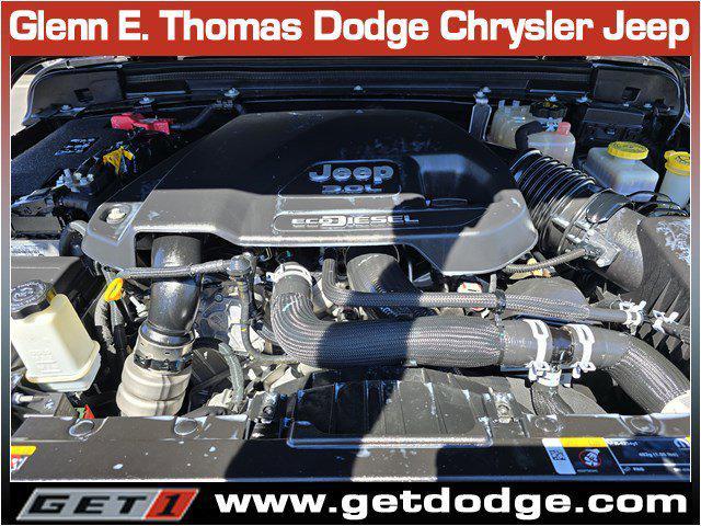 used 2021 Jeep Wrangler Unlimited car, priced at $33,954