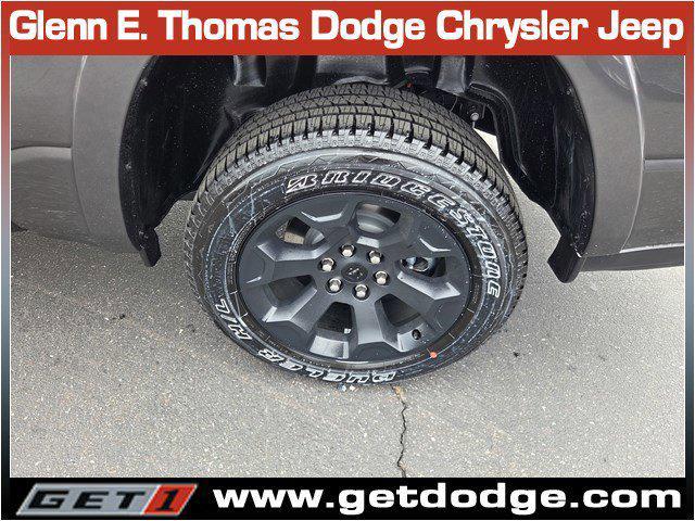 new 2025 Ram 1500 car, priced at $45,421