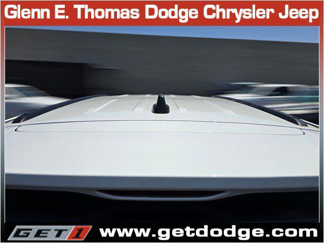 used 2022 Jeep Grand Cherokee car, priced at $32,906