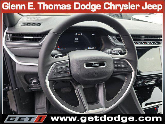 new 2025 Jeep Grand Cherokee car, priced at $43,071