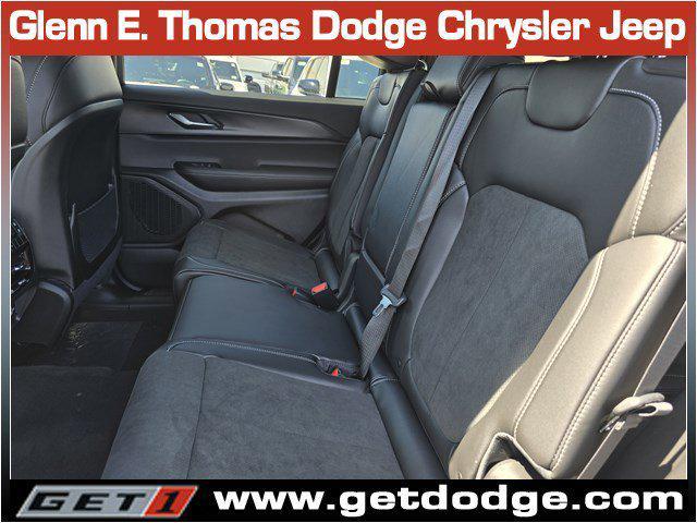 new 2025 Jeep Grand Cherokee L car, priced at $41,585