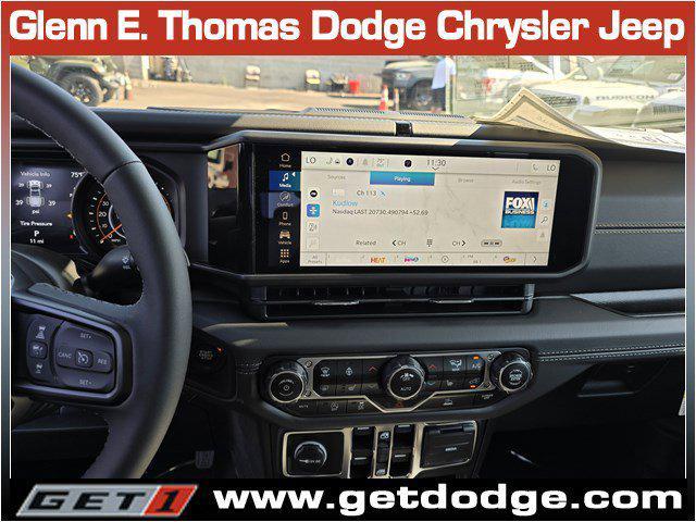 new 2025 Jeep Gladiator car, priced at $48,090