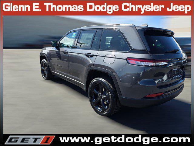 new 2025 Jeep Grand Cherokee car, priced at $40,352