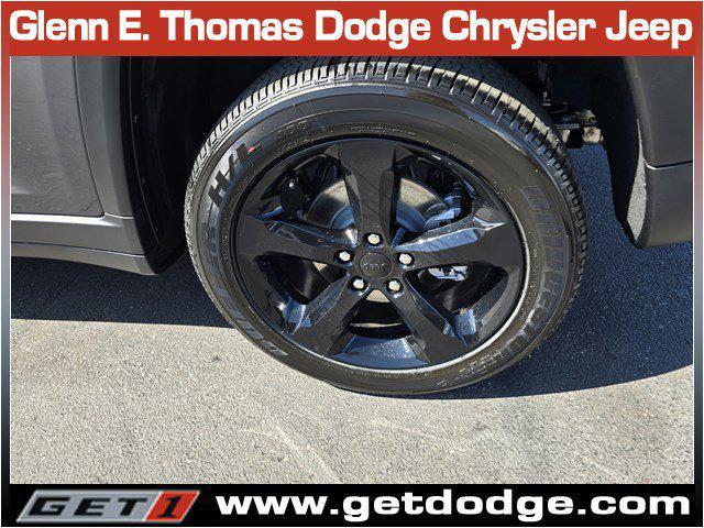 new 2025 Jeep Grand Cherokee car, priced at $40,352