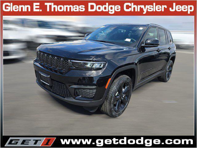 new 2025 Jeep Grand Cherokee car, priced at $45,356