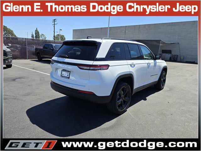 new 2025 Jeep Grand Cherokee car, priced at $38,722