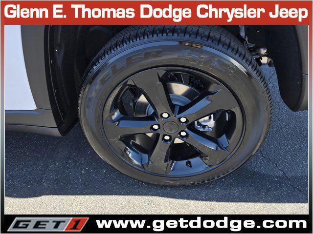 new 2025 Jeep Grand Cherokee car, priced at $38,722