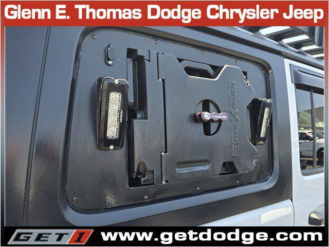 used 2018 Jeep Wrangler Unlimited car, priced at $27,401
