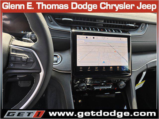 new 2025 Jeep Grand Cherokee car, priced at $45,375
