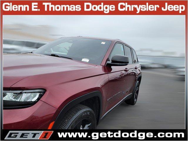 used 2023 Jeep Grand Cherokee car, priced at $38,549