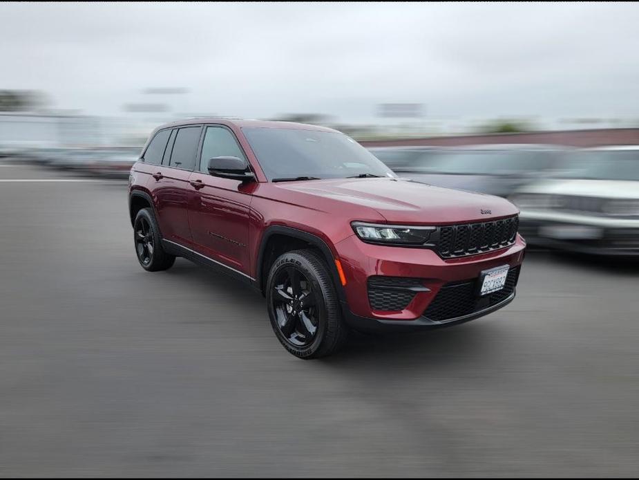 used 2023 Jeep Grand Cherokee car, priced at $40,989