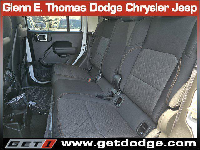 new 2025 Jeep Gladiator car, priced at $49,785