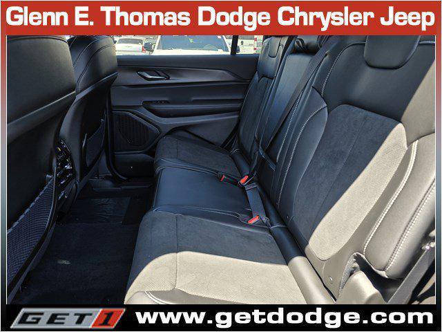 new 2025 Jeep Grand Cherokee L car, priced at $42,113