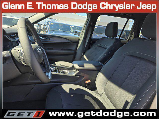 new 2025 Jeep Grand Cherokee car, priced at $39,118