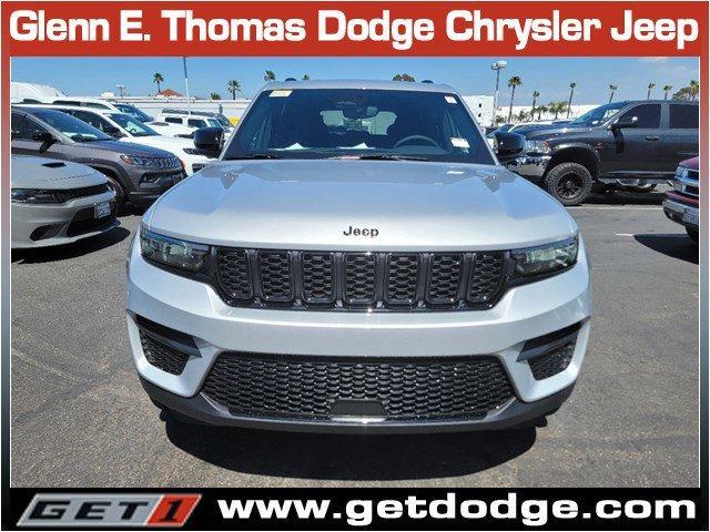 new 2024 Jeep Grand Cherokee car, priced at $43,788