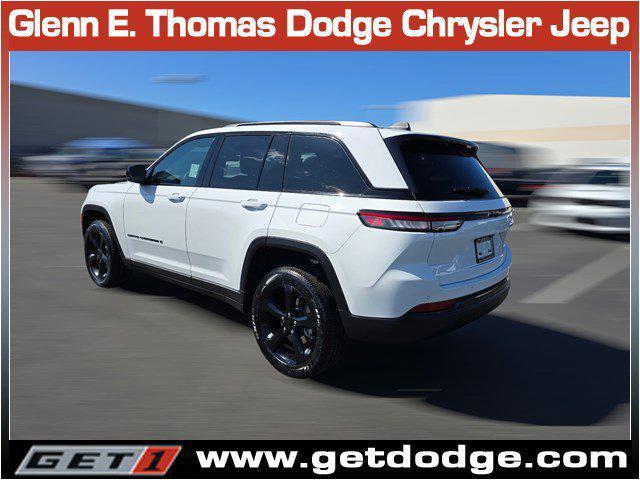 new 2025 Jeep Grand Cherokee car, priced at $38,847