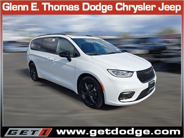 new 2026 Chrysler Pacifica car, priced at $57,575