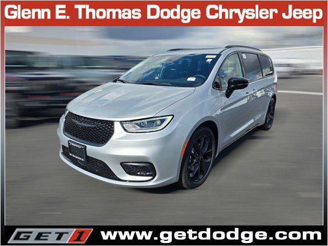 new 2026 Chrysler Pacifica car, priced at $58,070