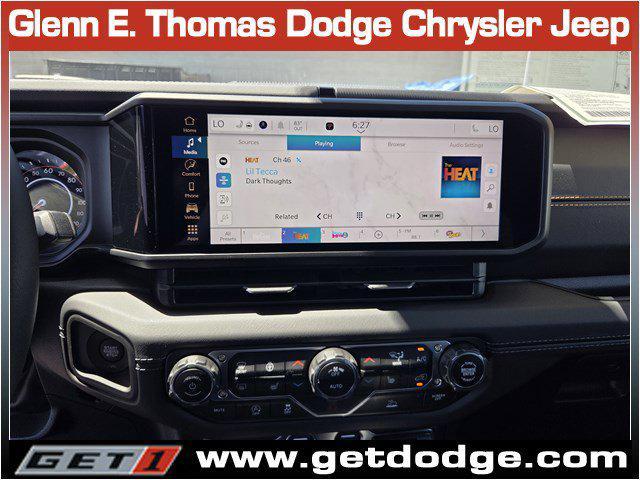 new 2025 Jeep Gladiator car, priced at $48,685