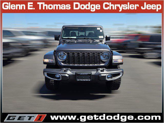 new 2025 Jeep Gladiator car, priced at $48,685