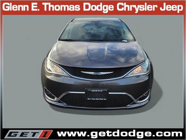 used 2018 Chrysler Pacifica car, priced at $18,376