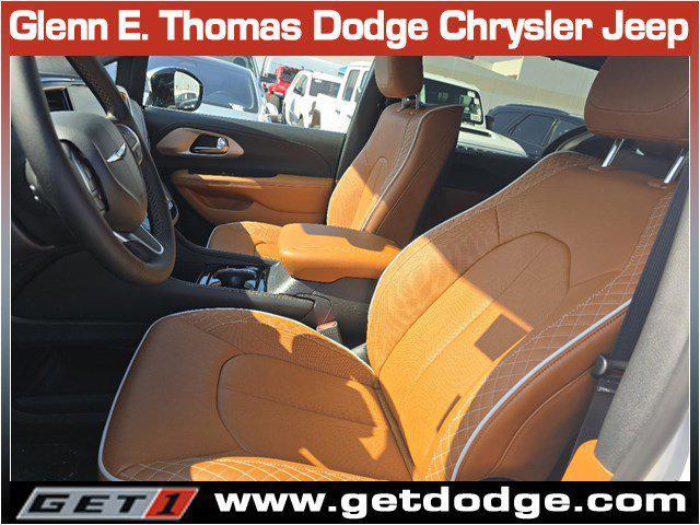 new 2025 Chrysler Pacifica car, priced at $57,365