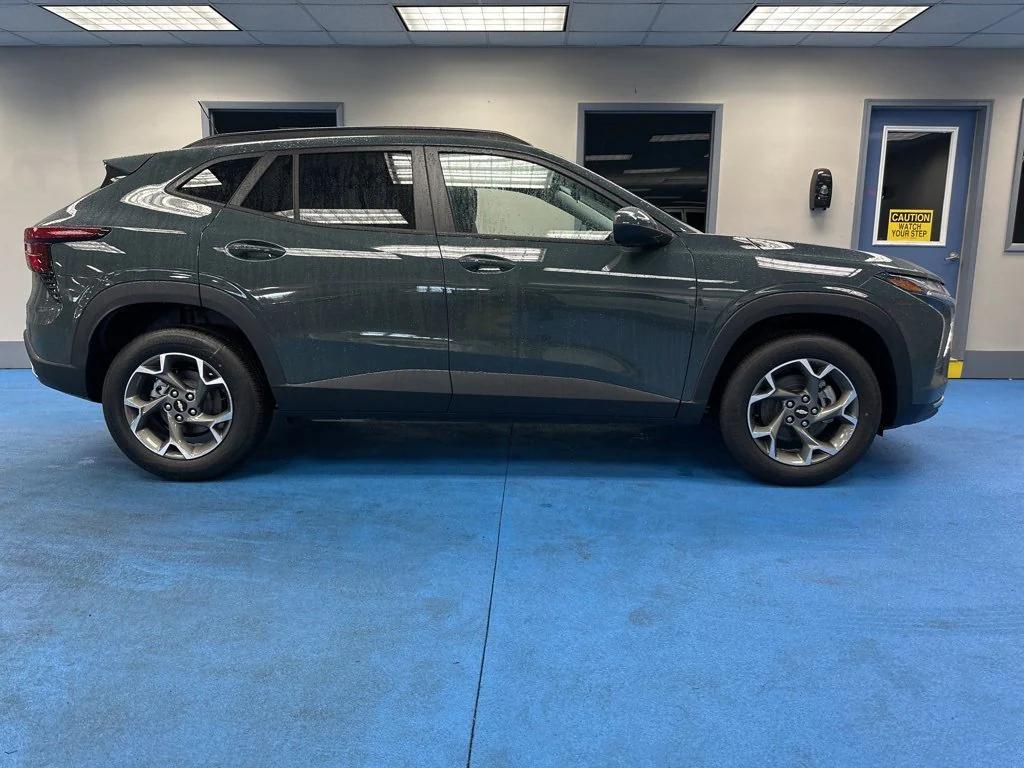 new 2026 Chevrolet Trax car, priced at $26,180