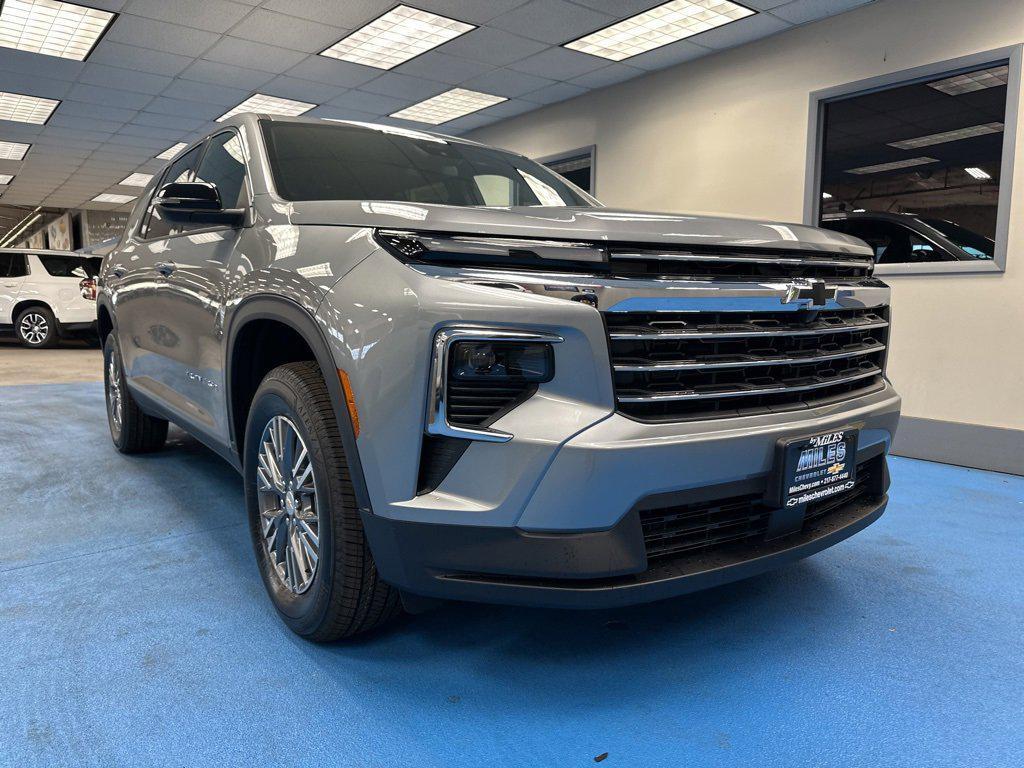 new 2026 Chevrolet Traverse car, priced at $43,415