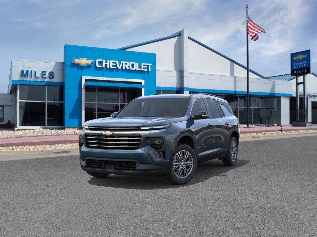 new 2026 Chevrolet Traverse car, priced at $43,415