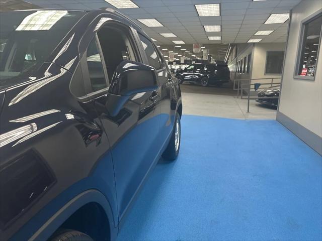 used 2021 Chevrolet Trax car, priced at $18,990