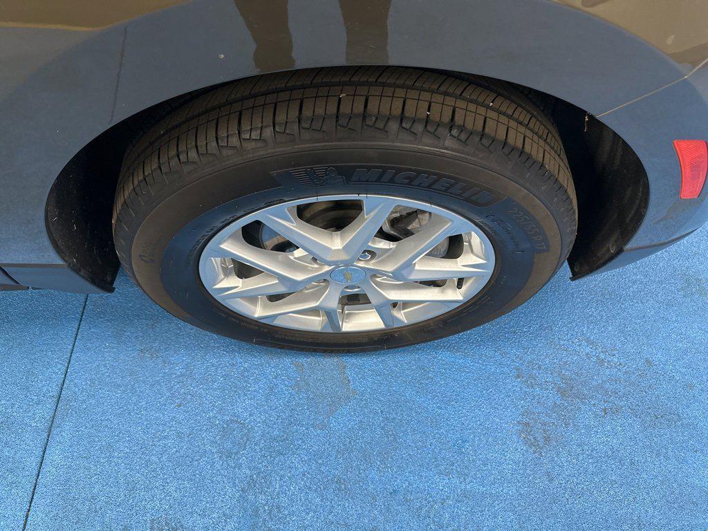 used 2023 Chevrolet Equinox car, priced at $21,290