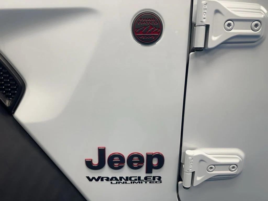 used 2022 Jeep Wrangler Unlimited car, priced at $36,990