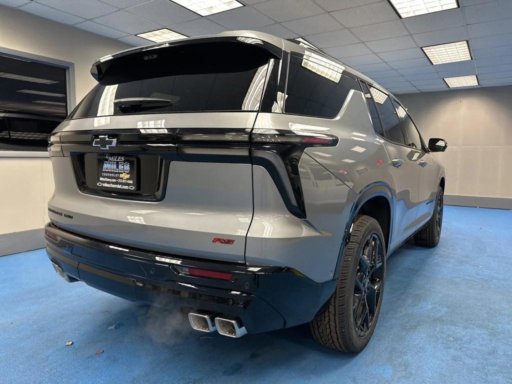 new 2026 Chevrolet Traverse car, priced at $59,220