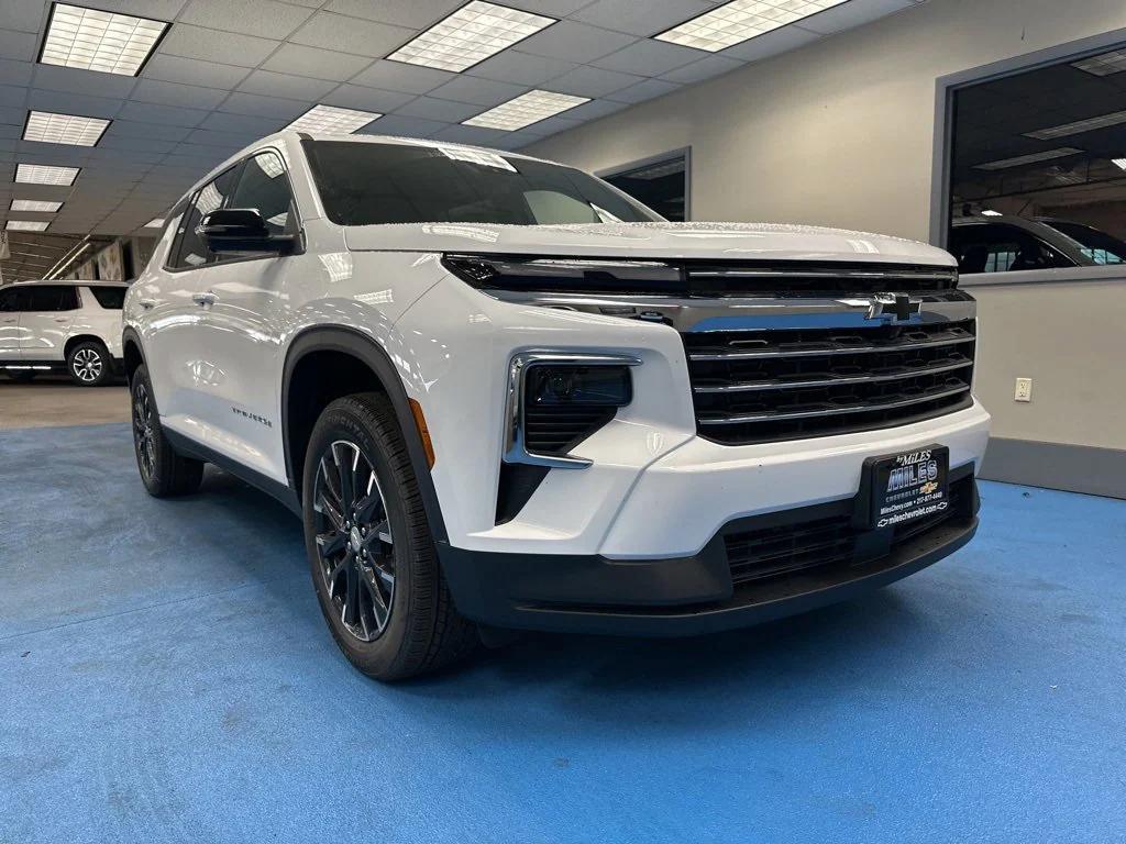 new 2026 Chevrolet Traverse car, priced at $48,140